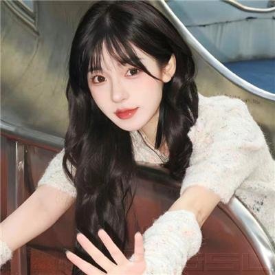 黑珍珠艾曼妞